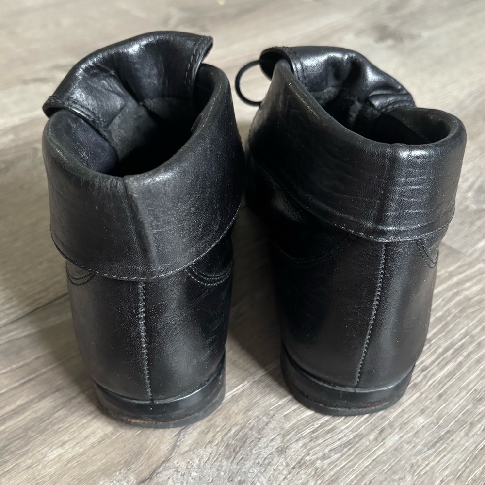 Rare vintage Black Leather Ankle Boots - Picture 3 of 7